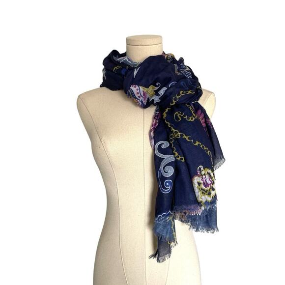 Paisley Pashmina Scarf Shawl Sarong Floral Delicate Feminine Multifunctional Art - Picture 3 of 10